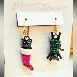 BETSEY JOHNSON Christmas Jingle Bell Bling Mismatched Cats Lights Earrings NWT